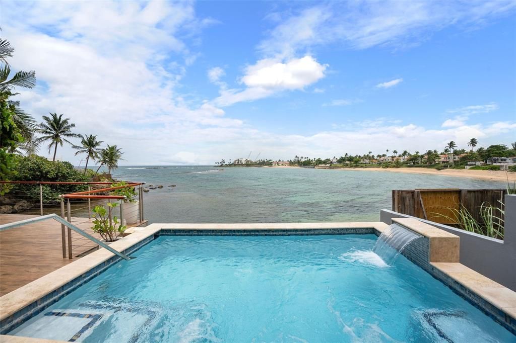 For Rent: $18,000 (4 beds, 5 baths, 3500 Square Feet)