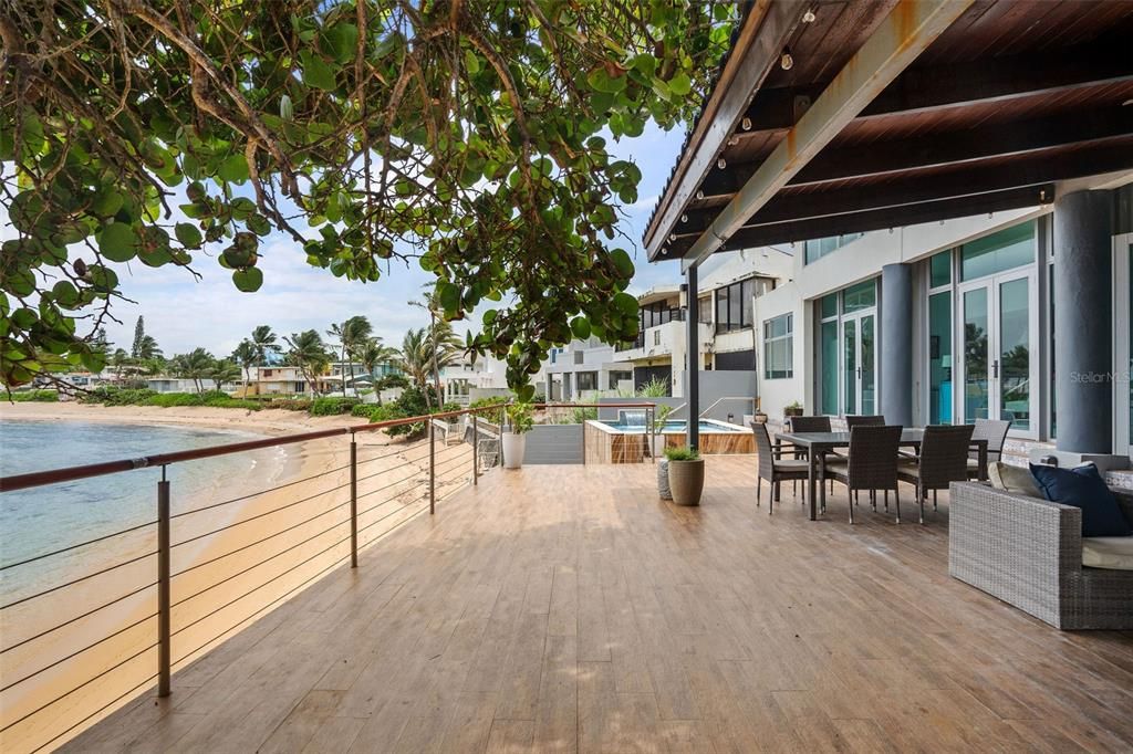 For Rent: $18,000 (4 beds, 5 baths, 3500 Square Feet)