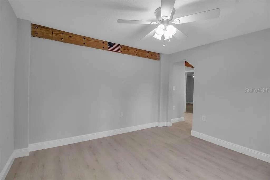 For Sale: $497,000 (4 beds, 2 baths, 1784 Square Feet)