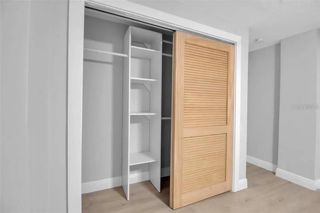 For Sale: $497,000 (4 beds, 2 baths, 1784 Square Feet)