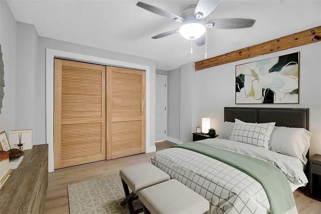 For Sale: $497,000 (4 beds, 2 baths, 1784 Square Feet)