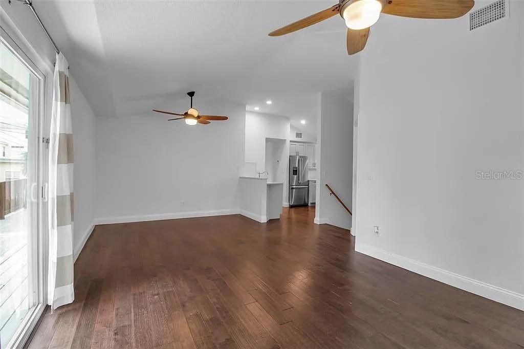 For Sale: $497,000 (4 beds, 2 baths, 1784 Square Feet)