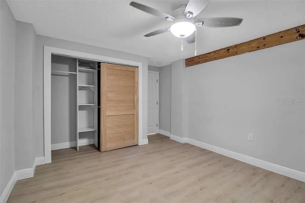 For Sale: $497,000 (4 beds, 2 baths, 1784 Square Feet)