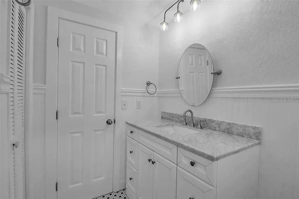 For Sale: $497,000 (4 beds, 2 baths, 1784 Square Feet)