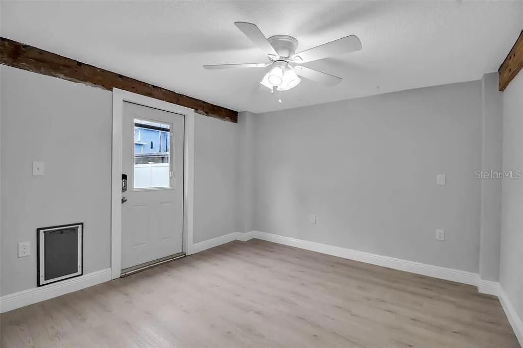 For Sale: $497,000 (4 beds, 2 baths, 1784 Square Feet)