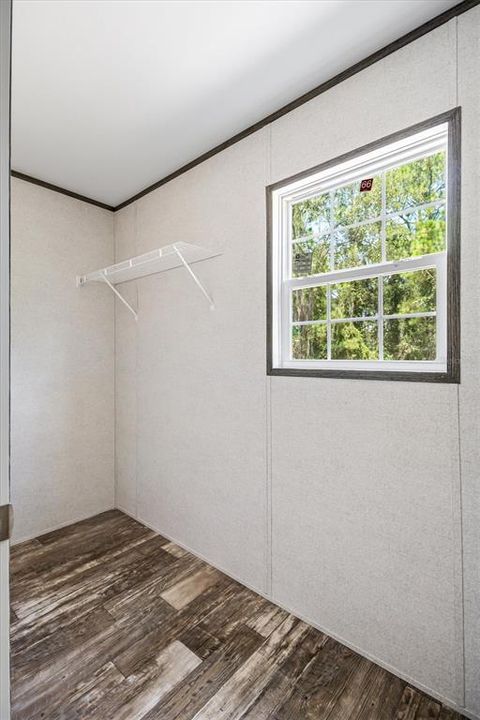 For Sale: $279,900 (3 beds, 2 baths, 1493 Square Feet)