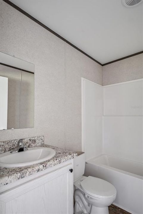 For Sale: $279,900 (3 beds, 2 baths, 1493 Square Feet)