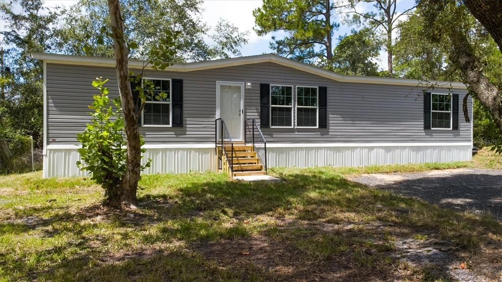 For Sale: $279,900 (3 beds, 2 baths, 1493 Square Feet)