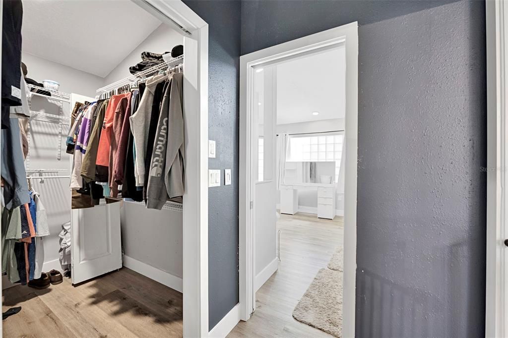 Activo con contrato: $575,000 (3 camas, 2 baños, 1839 Pies cuadrados)