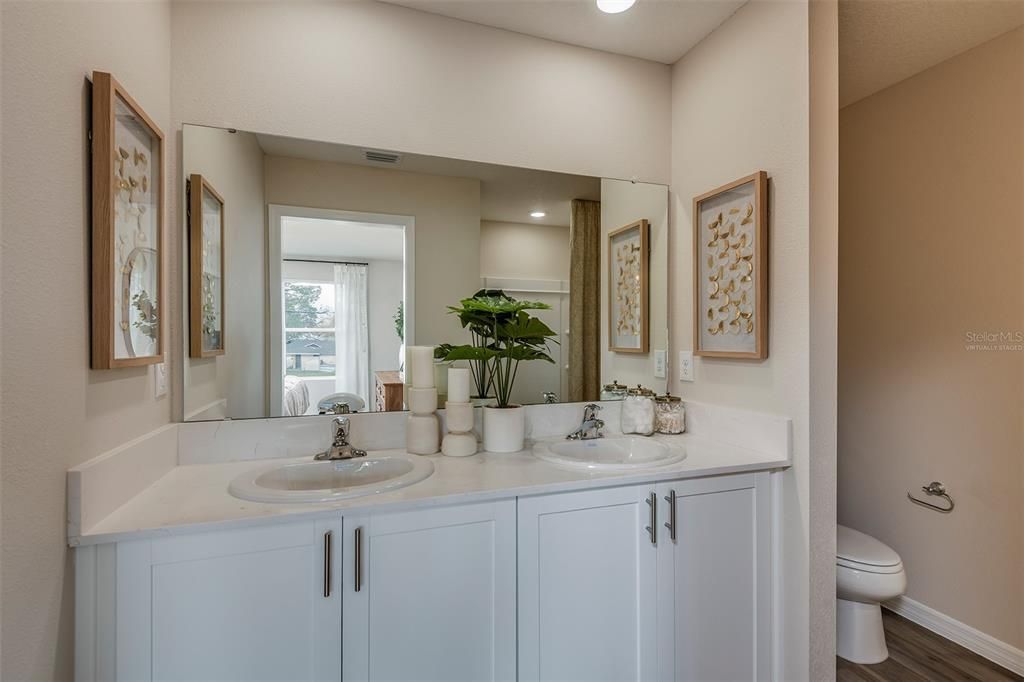 Active With Contract: $259,999 (3 beds, 2 baths, 1720 Square Feet)