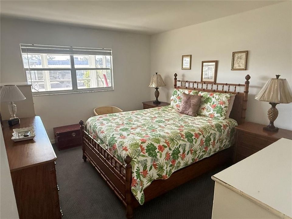 For Rent: $1,600 (2 beds, 2 baths, 960 Square Feet)