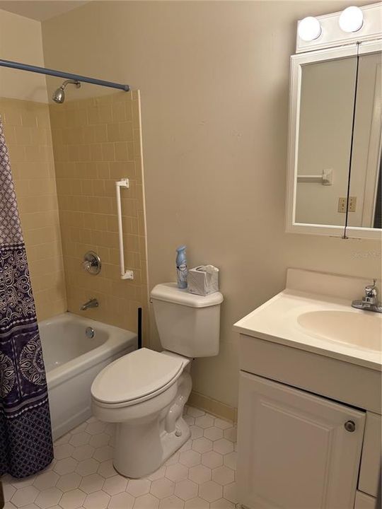 待售: $69,900 (2 贝兹, 2 浴室, 1085 平方英尺)