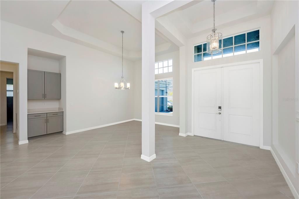 For Rent: $5,500 (4 beds, 3 baths, 2799 Square Feet)