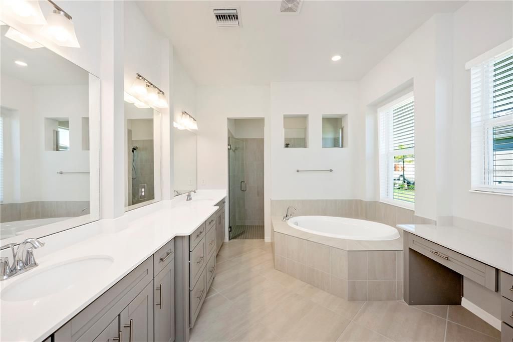 For Rent: $5,500 (4 beds, 3 baths, 2799 Square Feet)