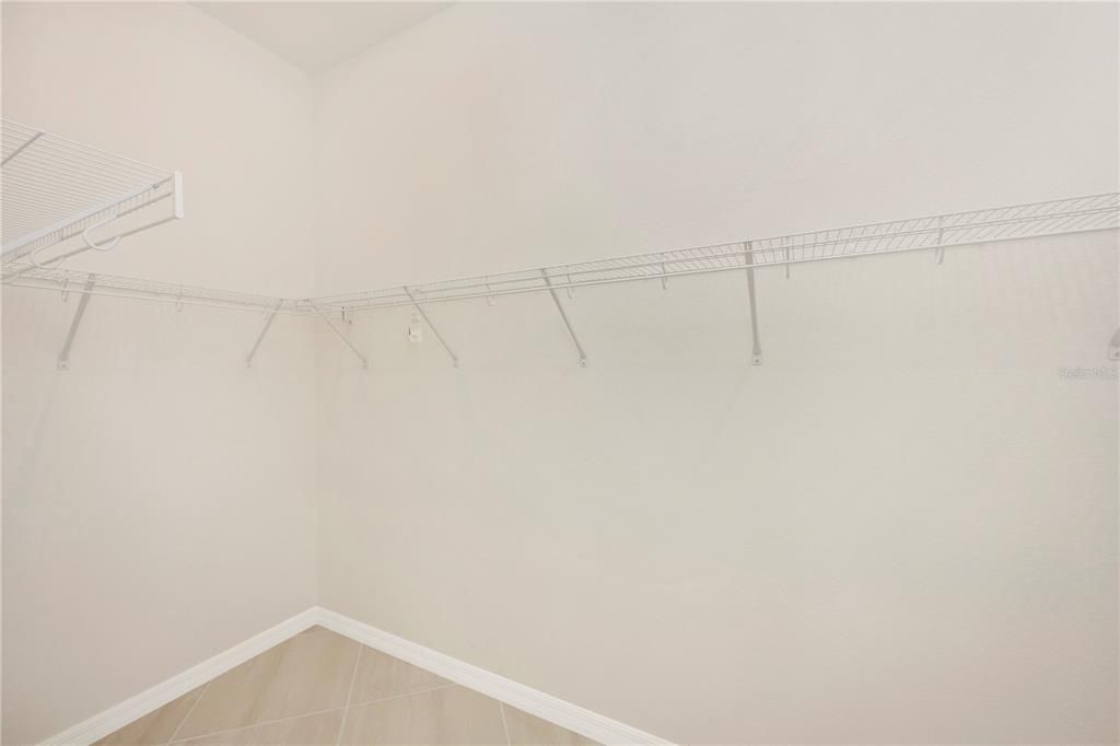 For Rent: $5,500 (4 beds, 3 baths, 2799 Square Feet)