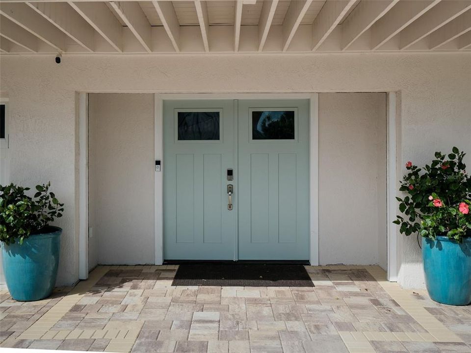 En Venta: $1,950,000 (3 camas, 3 baños, 2424 Pies cuadrados)