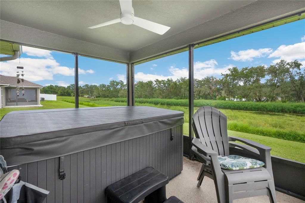 На продажу: $375,000 (4 спален, 2 ванн, 2017 Квадратных фут)