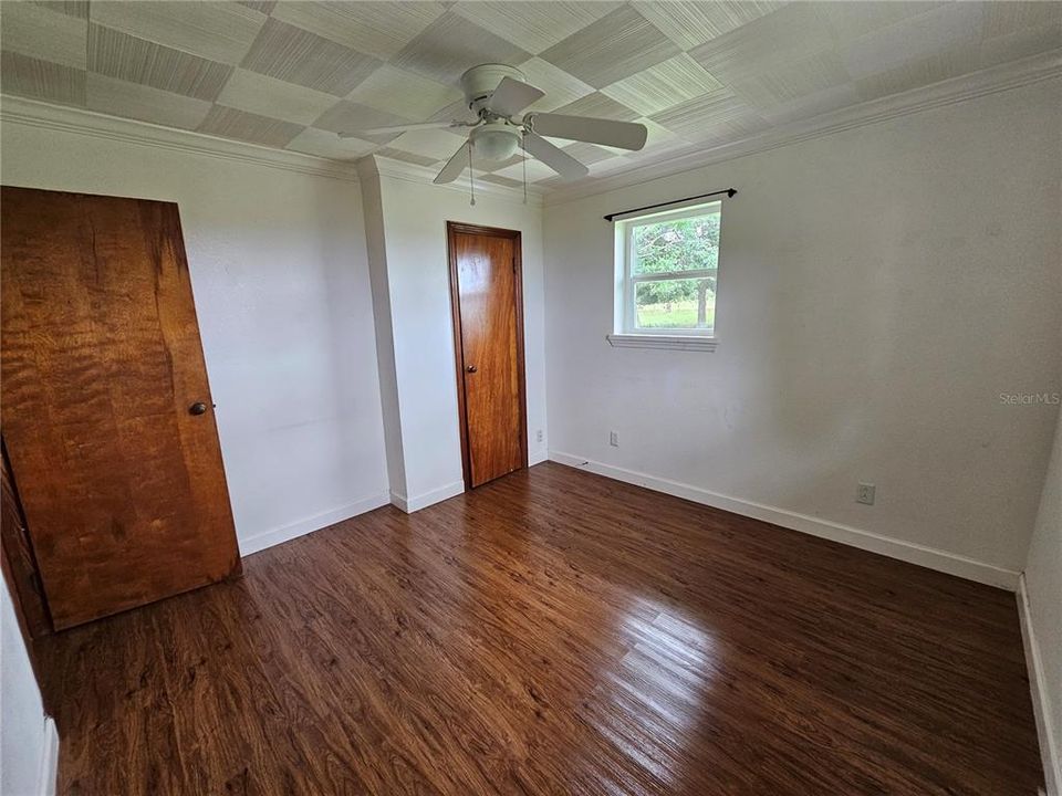 В аренду: $2,200 (2 спален, 1 ванн, 1492 Квадратных фут)