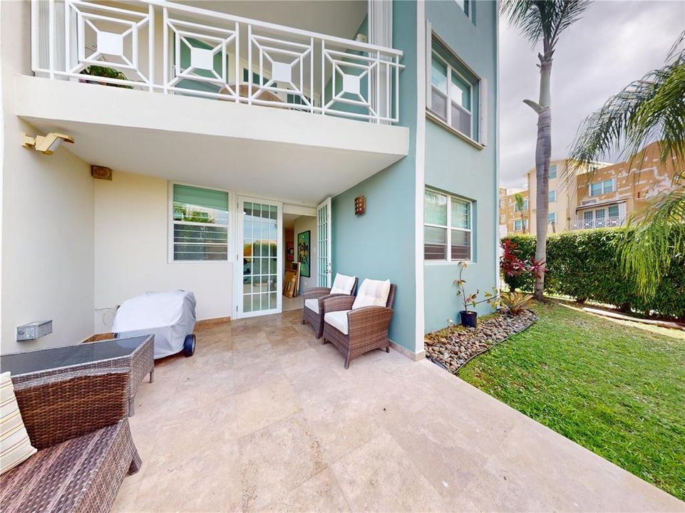 Recently Rented: $2,250 (3 beds, 2 baths, 1200 Square Feet)