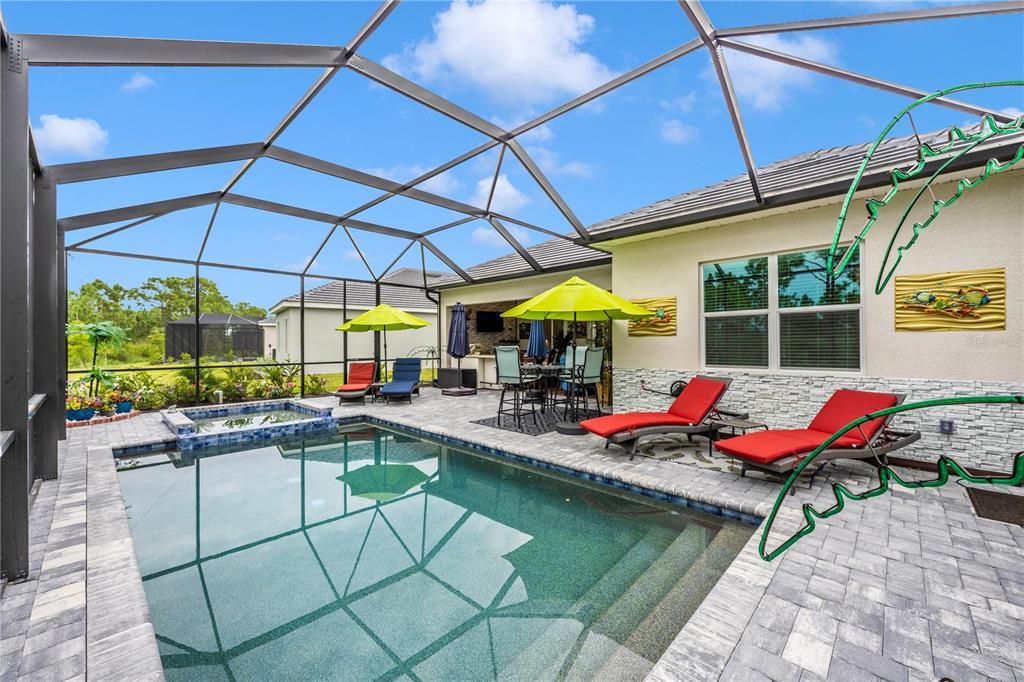 En Renta: $10,000 (3 camas, 2 baños, 2061 Pies cuadrados)