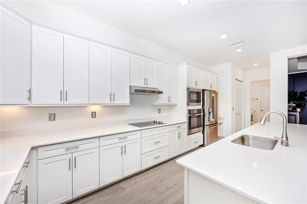 En Renta: $10,000 (3 camas, 2 baños, 2061 Pies cuadrados)