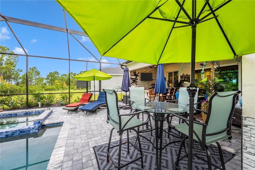 En Renta: $10,000 (3 camas, 2 baños, 2061 Pies cuadrados)