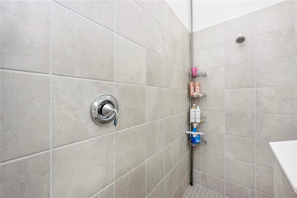 En Renta: $10,000 (3 camas, 2 baños, 2061 Pies cuadrados)