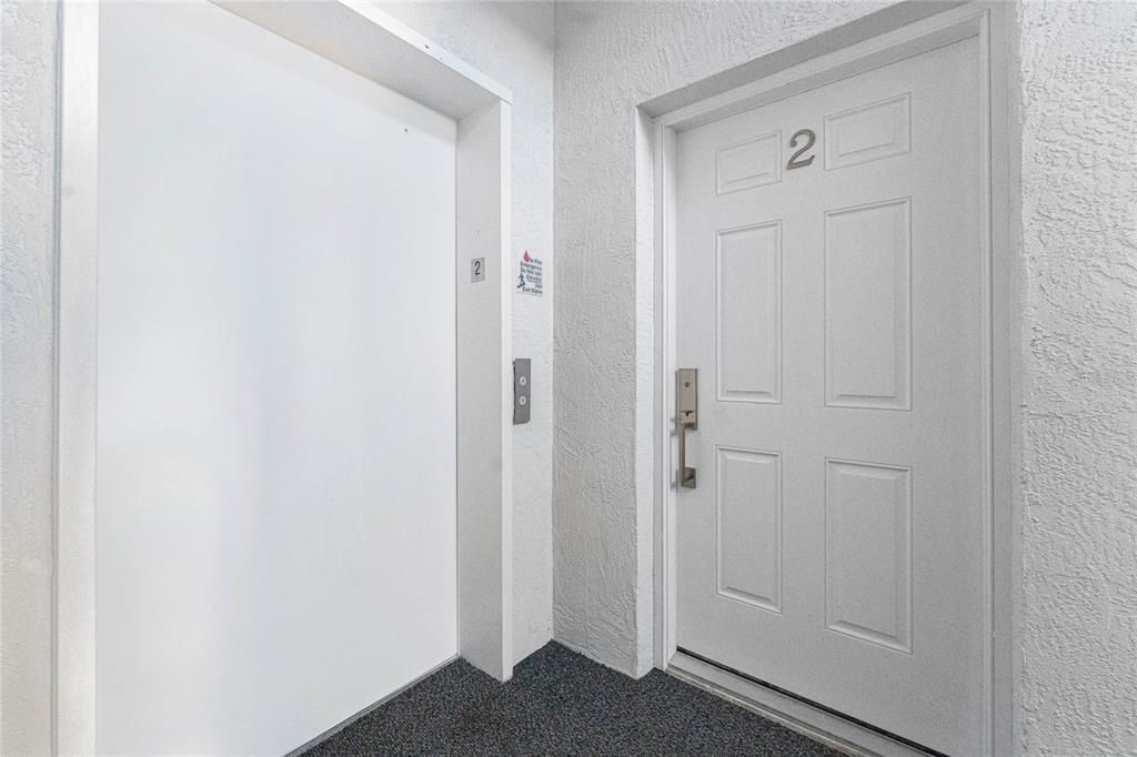 На продажу: $649,900 (2 спален, 2 ванн, 1561 Квадратных фут)