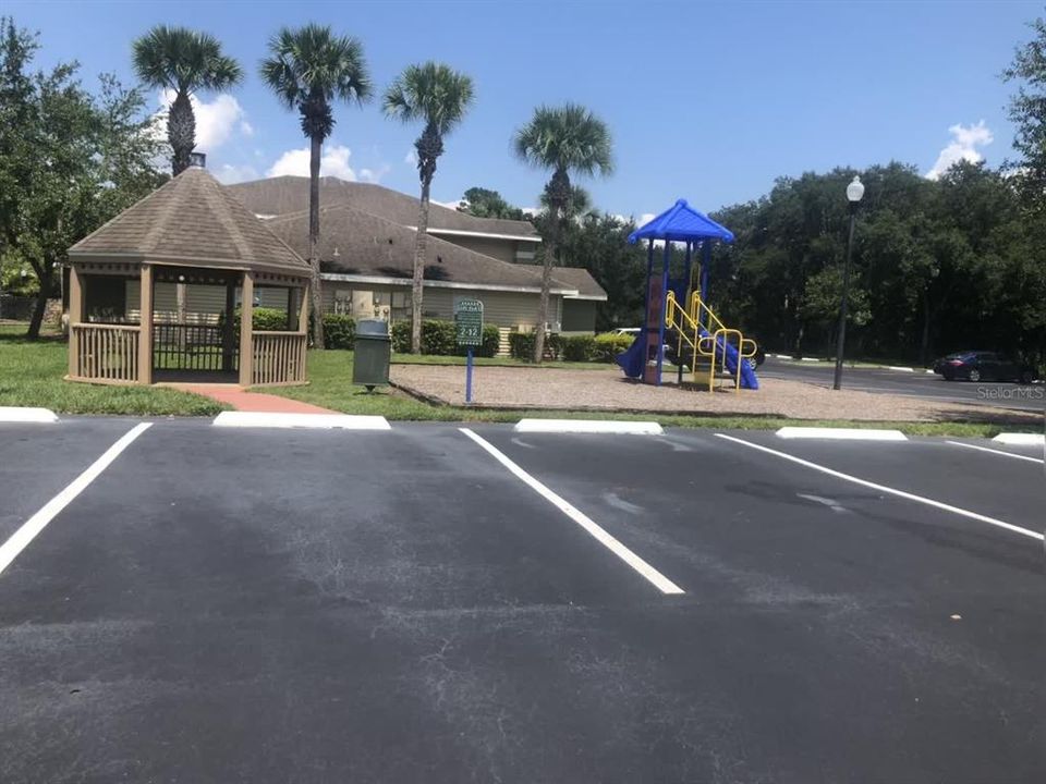 En Venta: $265,000 (3 camas, 2 baños, 1180 Pies cuadrados)