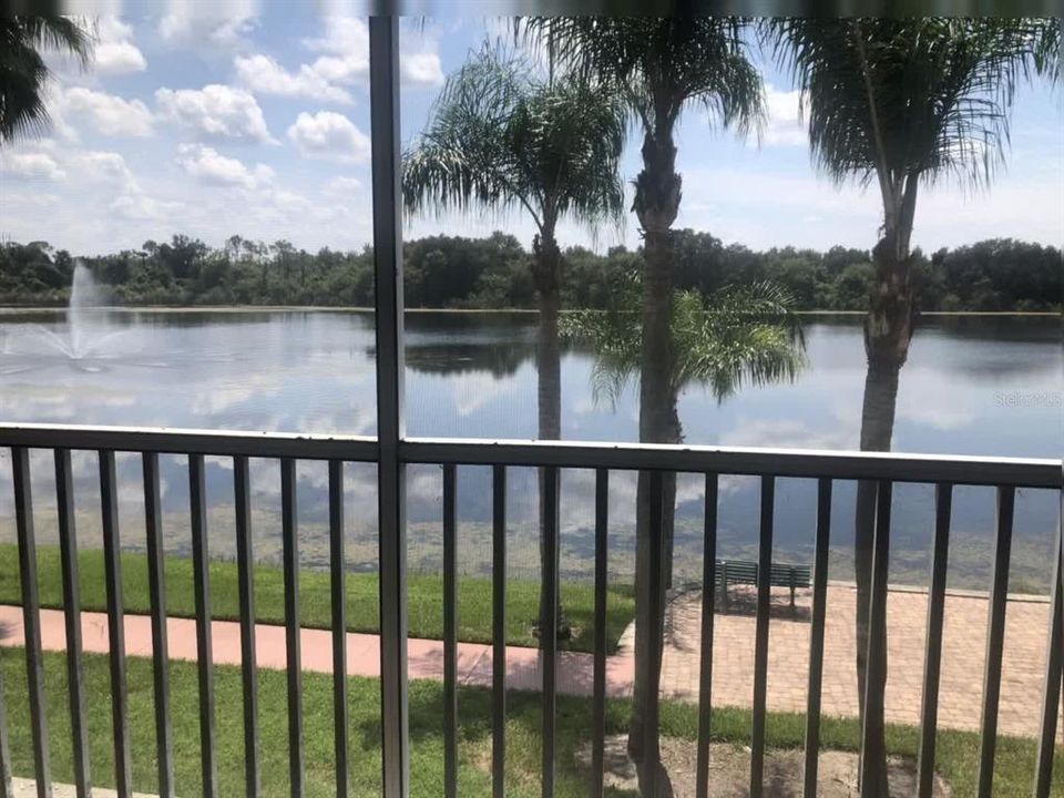 En Venta: $265,000 (3 camas, 2 baños, 1180 Pies cuadrados)