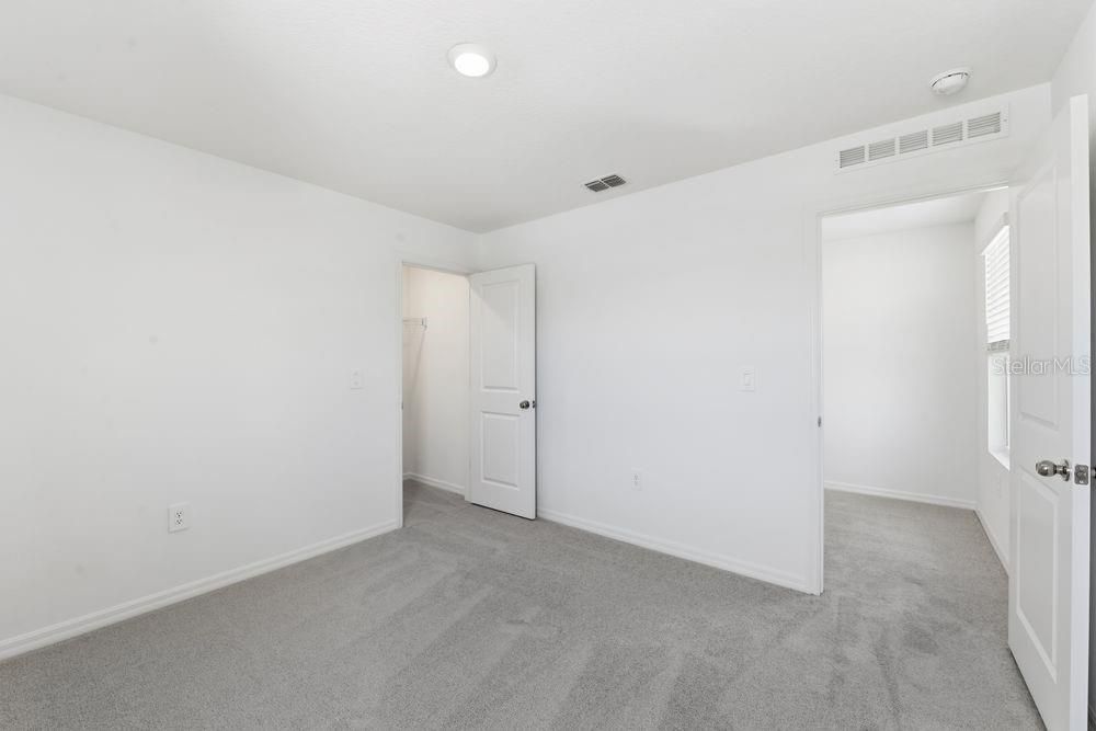 Active With Contract: $379,999 (5 beds, 3 baths, 2287 Square Feet)