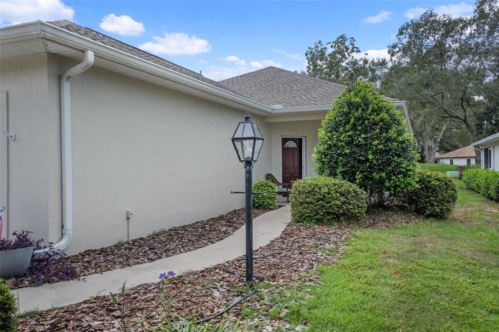 待售: $249,500 (2 贝兹, 2 浴室, 1746 平方英尺)