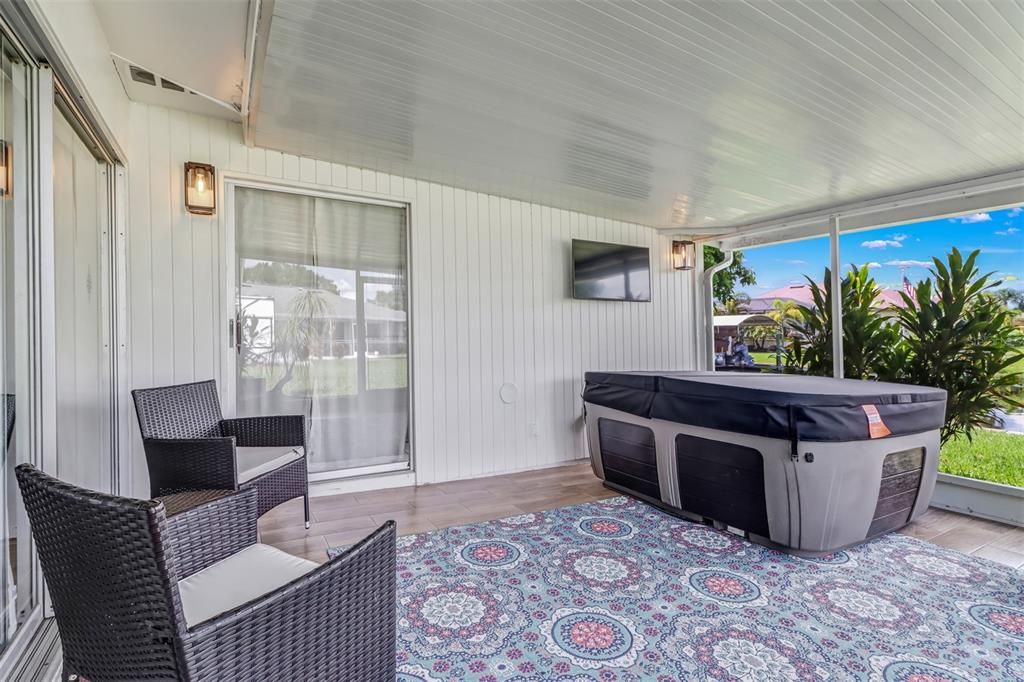 En Venta: $385,000 (3 camas, 2 baños, 1246 Pies cuadrados)