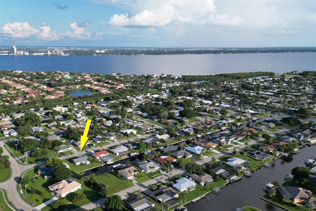 En Venta: $385,000 (3 camas, 2 baños, 1246 Pies cuadrados)