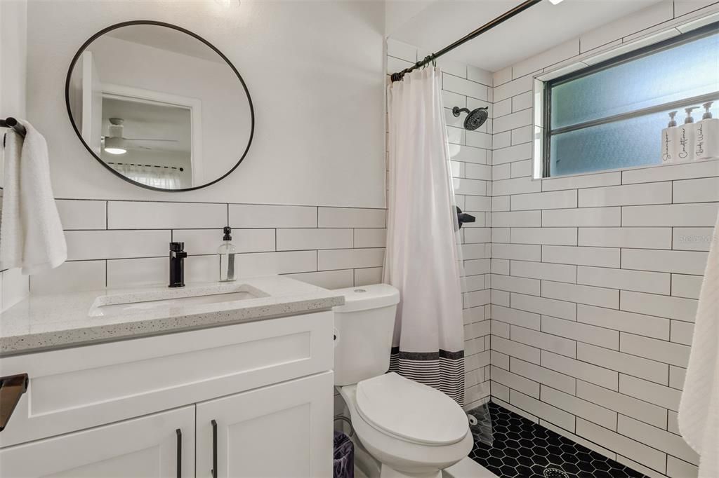 En Venta: $385,000 (3 camas, 2 baños, 1246 Pies cuadrados)