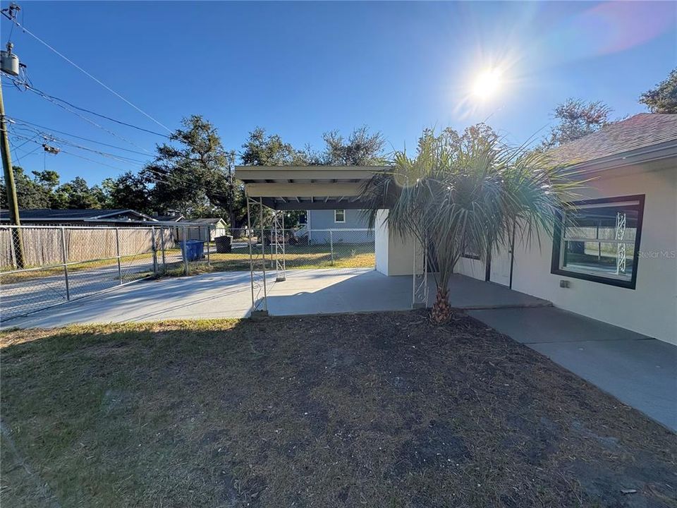 For Sale: $299,999 (3 beds, 1 baths, 925 Square Feet)