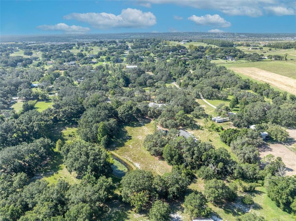 Activo con contrato: $898,500 (6 camas, 4 baños, 4339 Pies cuadrados)