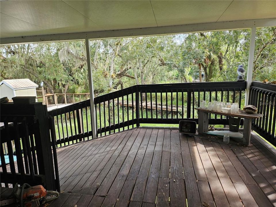 For Sale: $255,000 (3 beds, 2 baths, 1184 Square Feet)