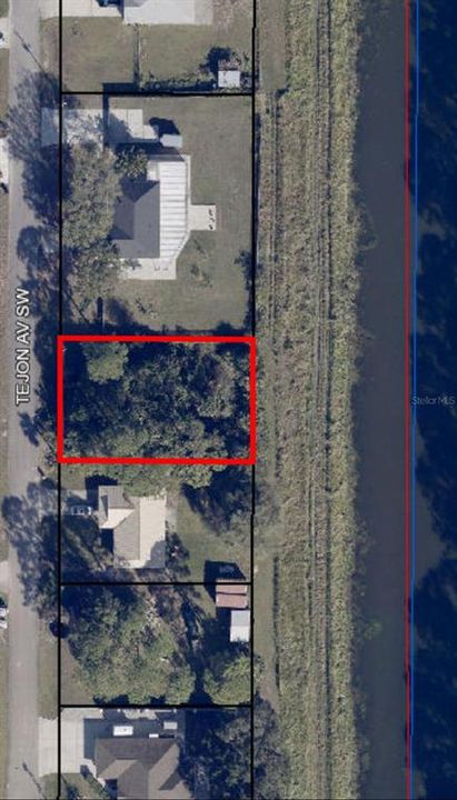 На продажу: $39,000 (0.23 acres)