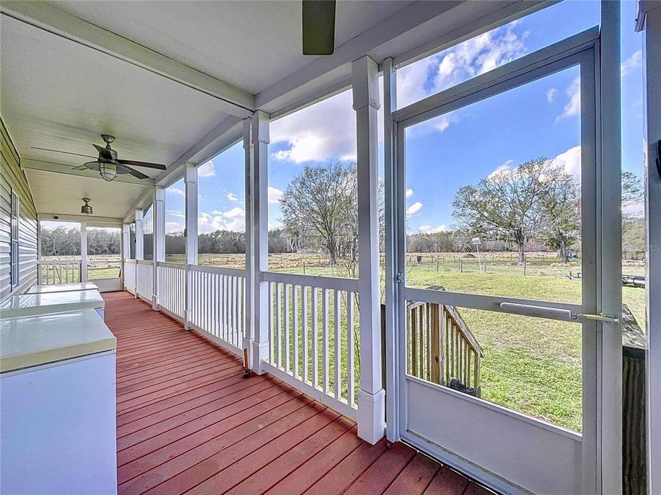 На продажу: $899,900 (4 спален, 3 ванн, 2820 Квадратных фут)