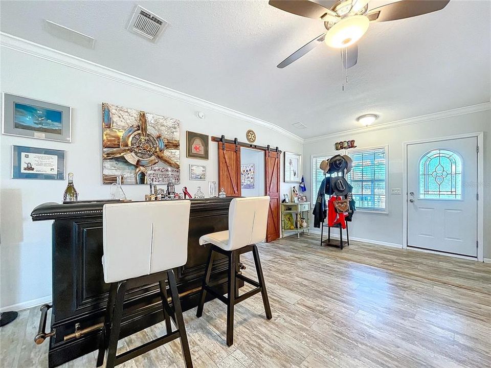 На продажу: $899,900 (4 спален, 3 ванн, 2820 Квадратных фут)