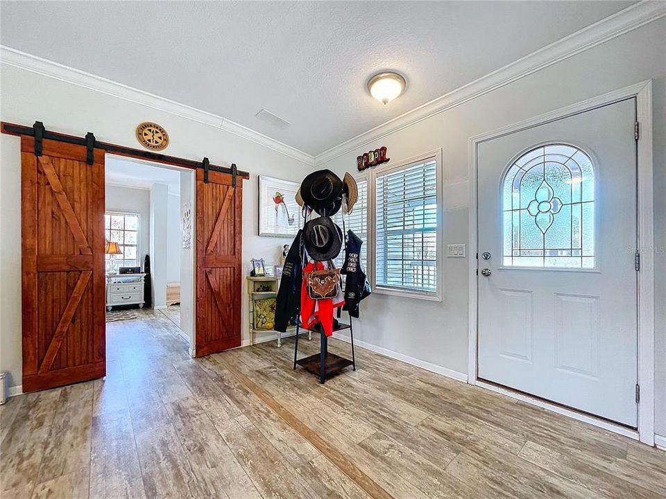 На продажу: $899,900 (4 спален, 3 ванн, 2820 Квадратных фут)