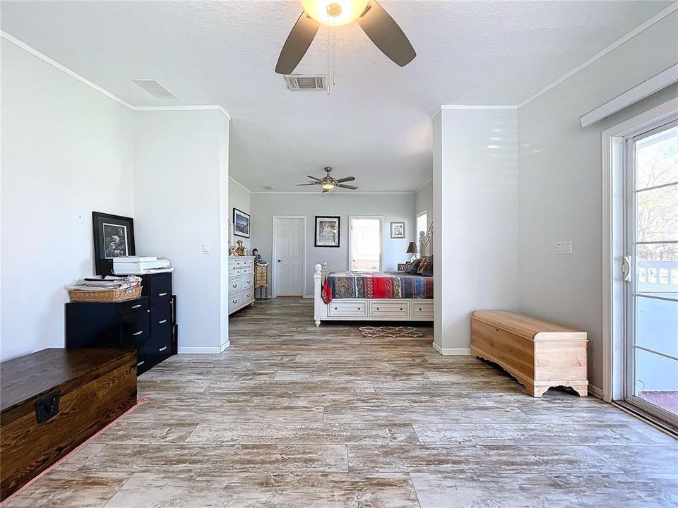 На продажу: $899,900 (4 спален, 3 ванн, 2820 Квадратных фут)