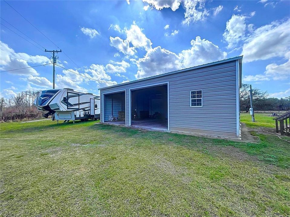 На продажу: $899,900 (4 спален, 3 ванн, 2820 Квадратных фут)