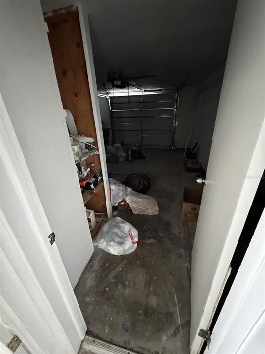 合同活跃: $180,000 (6 贝兹, 2 浴室, 1622 平方英尺)