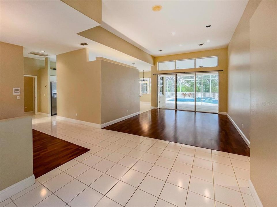 En Renta: $3,395 (3 camas, 3 baños, 2641 Pies cuadrados)