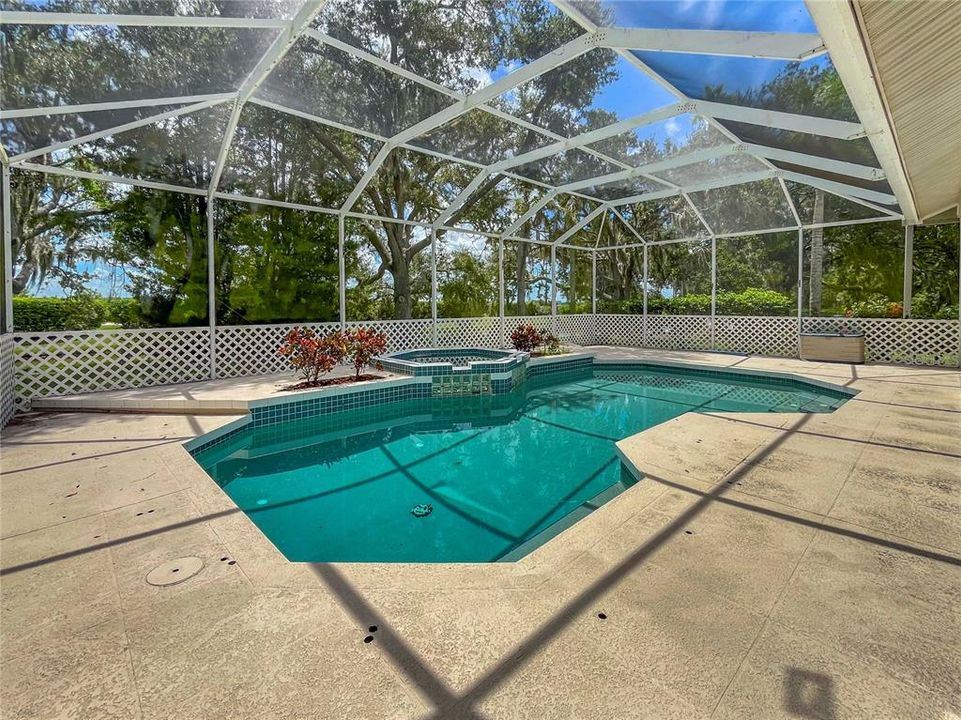 En Renta: $3,395 (3 camas, 3 baños, 2641 Pies cuadrados)