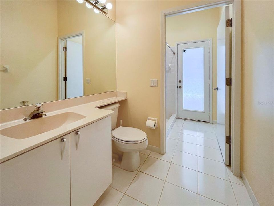 En Renta: $3,395 (3 camas, 3 baños, 2641 Pies cuadrados)