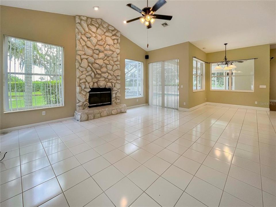 En Renta: $3,395 (3 camas, 3 baños, 2641 Pies cuadrados)