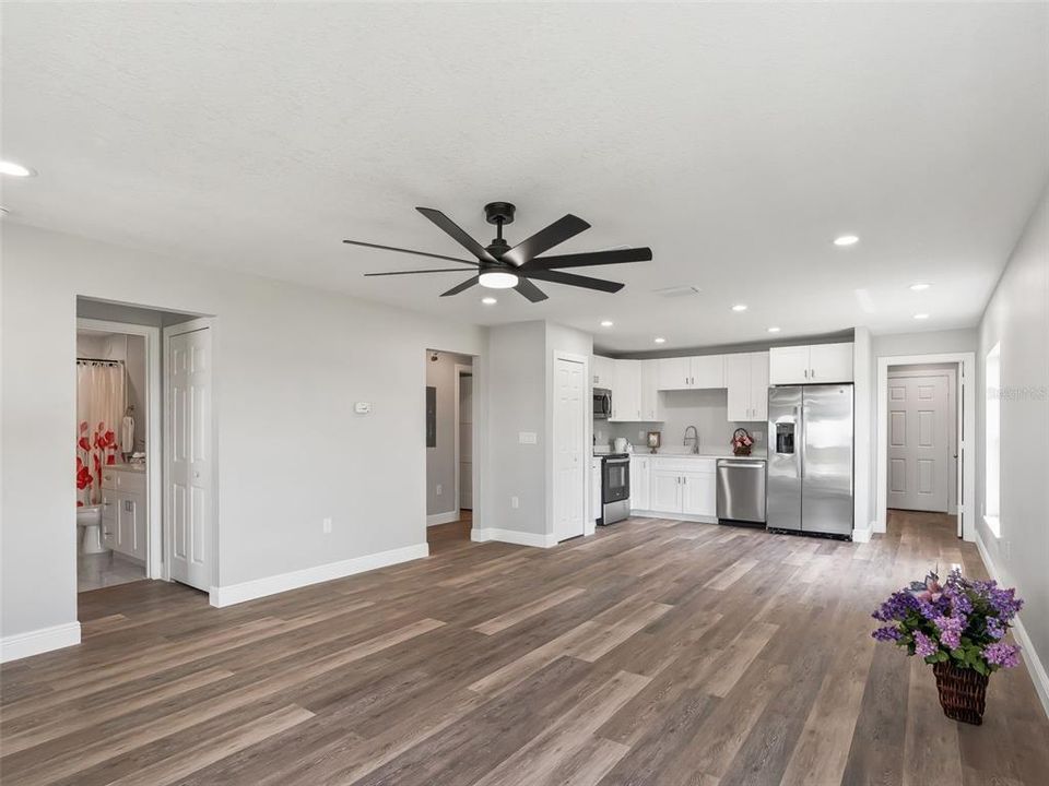 待售: $239,900 (3 贝兹, 2 浴室, 1333 平方英尺)